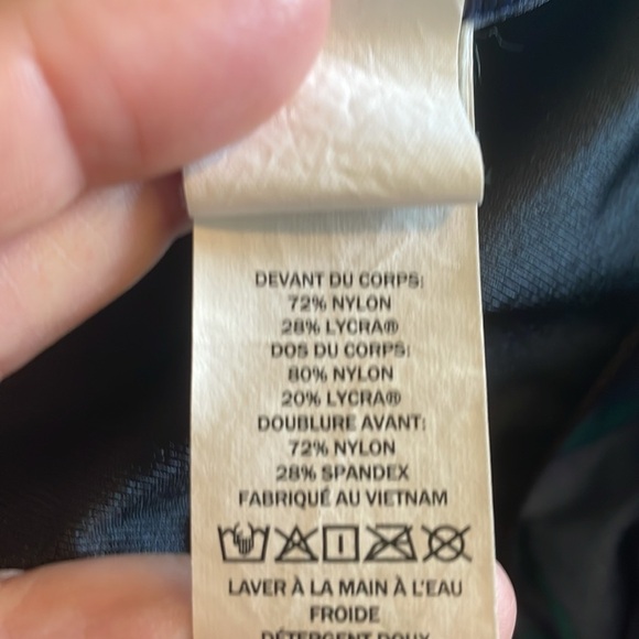 Women’s LL Bean Sz 16 tankini blue green floral adjustable straps built in cups - Picture 9 of 9